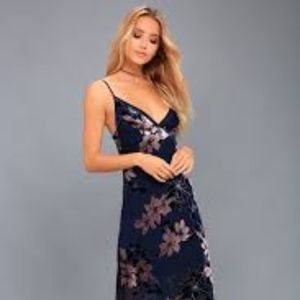 MIDNIGHT LOVE NAVY BLUE VELVET FLORAL PRINT MAXI D
